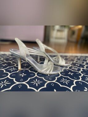 Unlisted by Kenneth Cole Silver Glitter Slingback Heels